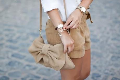 NEUTRALS AND PASTELS