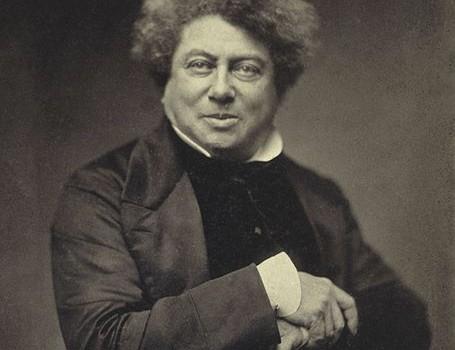 Alexandre Dumas in una celebre foto di Nadar scattata nel 1855