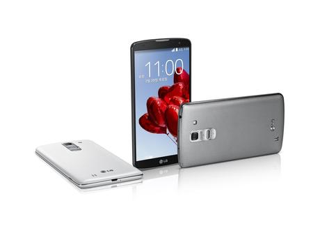 Il nuovo phablet di LG è già disponibile in Core, ed in Europa e negli Stati Uniti arriverà in marzo e aprile.