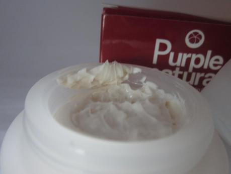 Purple Natural: Crema viso nutriente (presentazione).