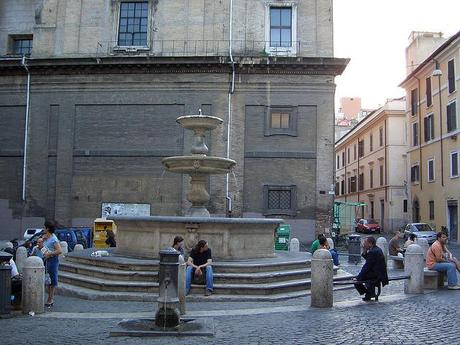 Fontana Madonna dei Monti - Roma, Italia