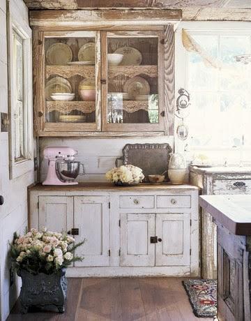 Everything here had a previous life - shabby&countrylife.blogspot.it