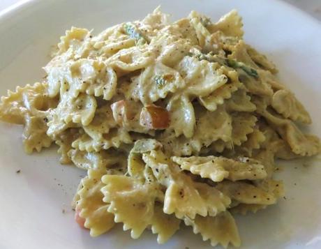 farfalle ricotta e carciofi