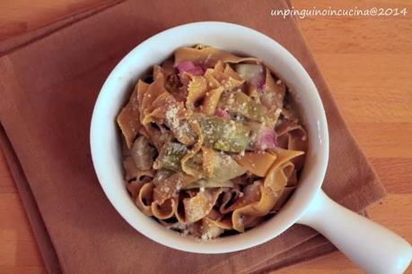 Tagliatelle alla farina di castagne con carciofi, pancetta e pecorino