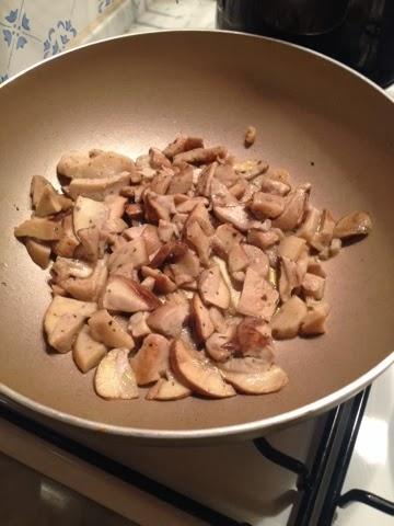 Tagliatelle porcini e nocciole