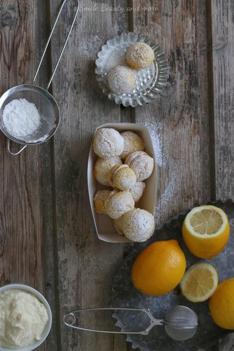 Biscotti con crema al limone