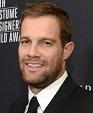 George Stults ottiene un ruolo nel pilot CBS “Cuz-Bros”