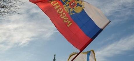 LETTONIA: L’intervento russo in Crimea risveglia i russofoni del Baltico? Pctvl Pikets Krimas Atbalstam 24 44288093