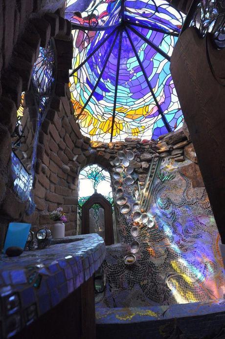 10 things my dream home should have bathroom-underwater-grotto-mosaic