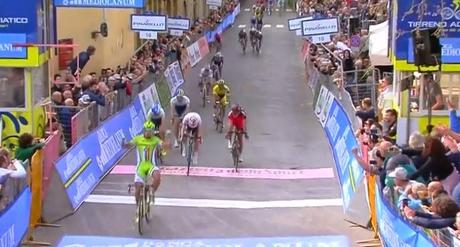 Tirreno-Adriatico 2014: Sagan vince la 3a tappa, battuti Kwiatkoswki e Clarke