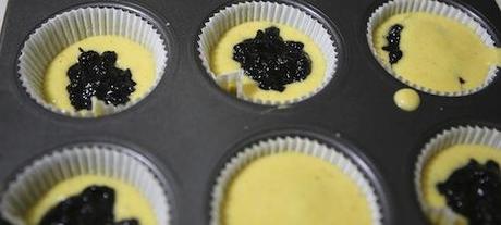 Muffins con farina di mais e  mirtilli 