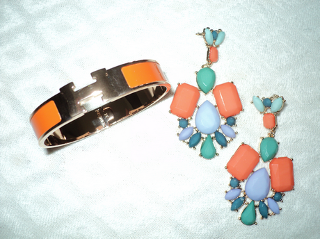 statement-earrings-orange