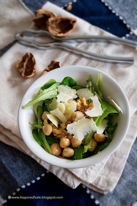 Insalata ceci, noci e grana... più veloce non si può!