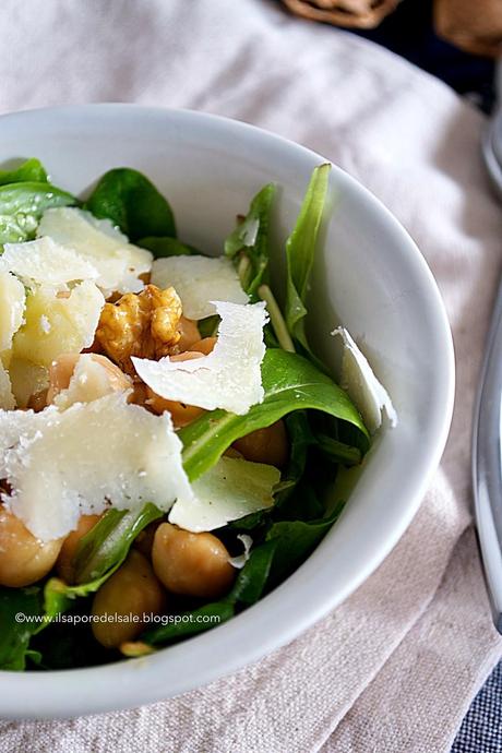 Insalata ceci, noci e grana... più veloce non si può!