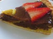 Torta crema, cioccolato fragole