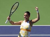 Pennetta regina indian wells, djokovic batte federer