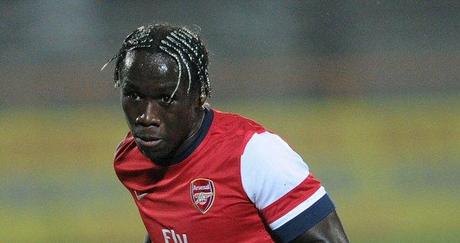 Arsenal; Sagna, complicazioni per il rinnovo.