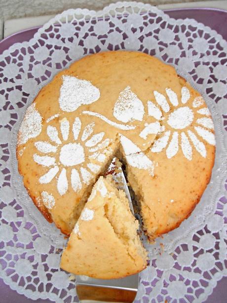 Torta soffice alla ricotta e vaniglia