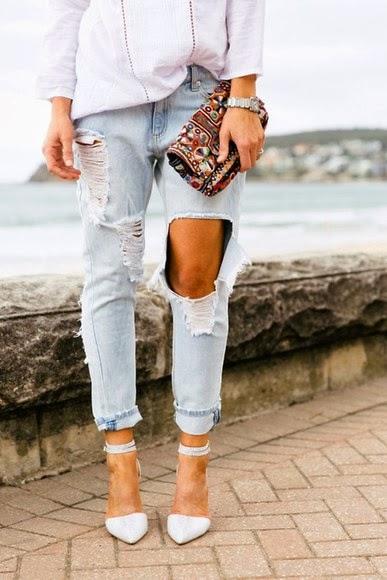 Ripped boyfriend jeans