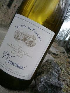 Primavera a tutto Carricante! Da Trimani Vinai in Roma il nuovo Etna DOC Superiore Il Musmeci Bianco 2012 di Tenuta di Fessina