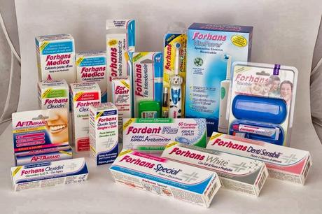 FORHANS BY URAGME:DA 60 ANNI LA LINEA COMPLETA PER LA CORRETTA IGIENE ORALE