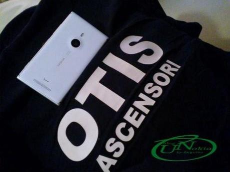 OTIS...CONNECTING PEOPLE | La OTIS Italia sceglie il Nokia Lumia 925 per i suoi 800 dipendenti!