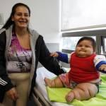 Santiago, il bimbo colombiano che a 8 mesi pesa 20 chili02