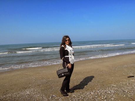 Travel outfit Italian seaside