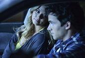 “Pretty Little Liars 5”: Ezra si sacrifica, ne sarà valsa la pena?