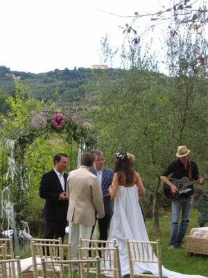 Una splendida location in un antico borgo in Toscana per un matrimonio fra passato, presente e futuro: Villa Certano