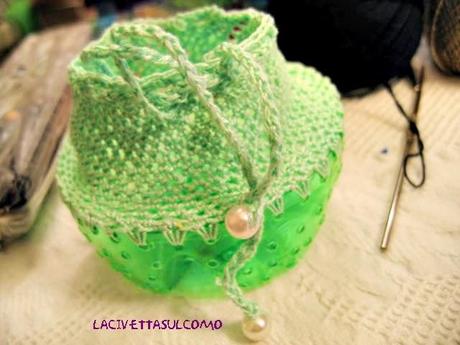 tutorial piccolo portamonete :plastica riciclata e uncinetto...