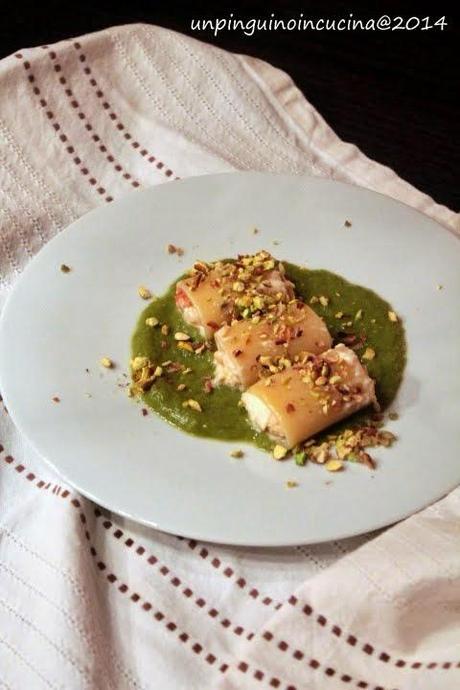 Paccheri ripieni di gamberi e stracciatella su crema di asparagi