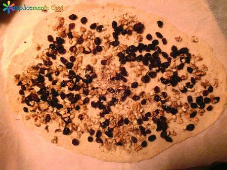 Pane dolce uvetta e noci con pasta madre Pane dolce uvetta e noci con pasta madre