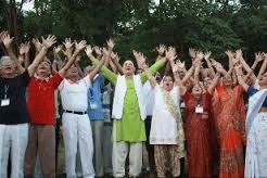 Lo yoga del sorriso, i benefici