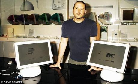 Jony Ive e i segreti di Apple: Non vedo limiti, sfidiamo il futuro jony ive 600x369 Jony Ive e i segreti di Apple: Non vedo limiti, sfidiamo il futuro