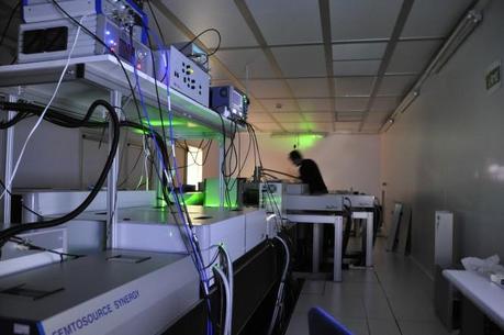 FLAME è protagonista della ricerca in corso ai Laboratori Nazionali di Frascati dell’IINFN, in collaborazione con il gruppo GAP-Biophotonics di fisica applicata dell’Università di Ginevra.