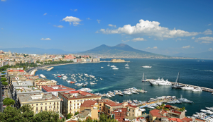 Un panorama sul golfo di Napoli (nikonclub.it)