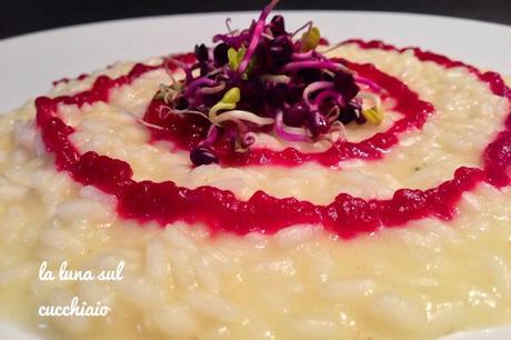 Risotto Carnaroli con crema di barbabietole e germogli