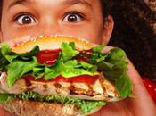 Mangiare fast food aumenta rischio d’asma