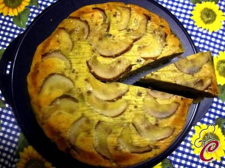 Torta rovesciata alle pere con ricotta, zafferano e noci: la meraviglia di un sorriso, elisir di giovinezza