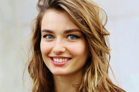 QUESTIONE DI STILE / ANDREAA DIACONU