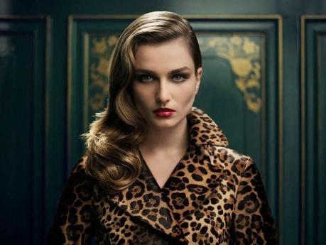 QUESTIONE DI STILE / ANDREAA DIACONU