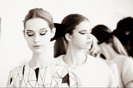 aa roksanda-ilincic-rtw-ss2014-backstage-03_134800798526.jpg_carousel_parties