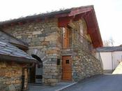 Valle d'Aosta sono presenti numerosi musei raccolgono patrimonio etnografico locale.