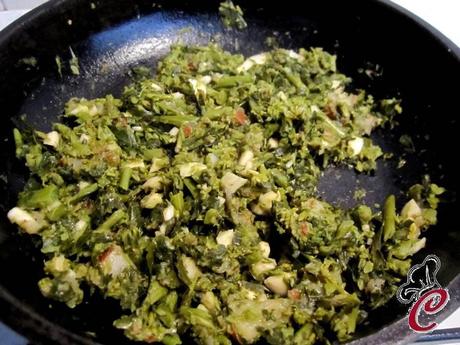 Gratin di avena con cime, pere e mandorle: un bottino che arricchisce lo spirito e il palato