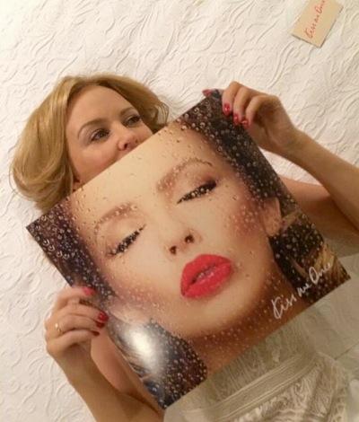 Un nuovo flop per Kylie Minogue per il suo album 