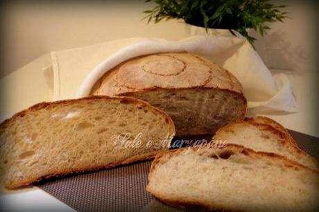 PANE DELLA DOMENICA A LIEVITAZIONE NATURALE