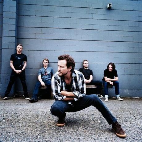 I Rassicuranti Pearl Jam: un Gradevole Gruppo Rock