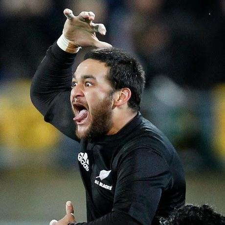 Lieve ictus per Piri Weepu