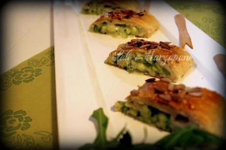 ROLLE' DI SFOGLIA CON ZUCCHINE E SEMI CROCCANTI